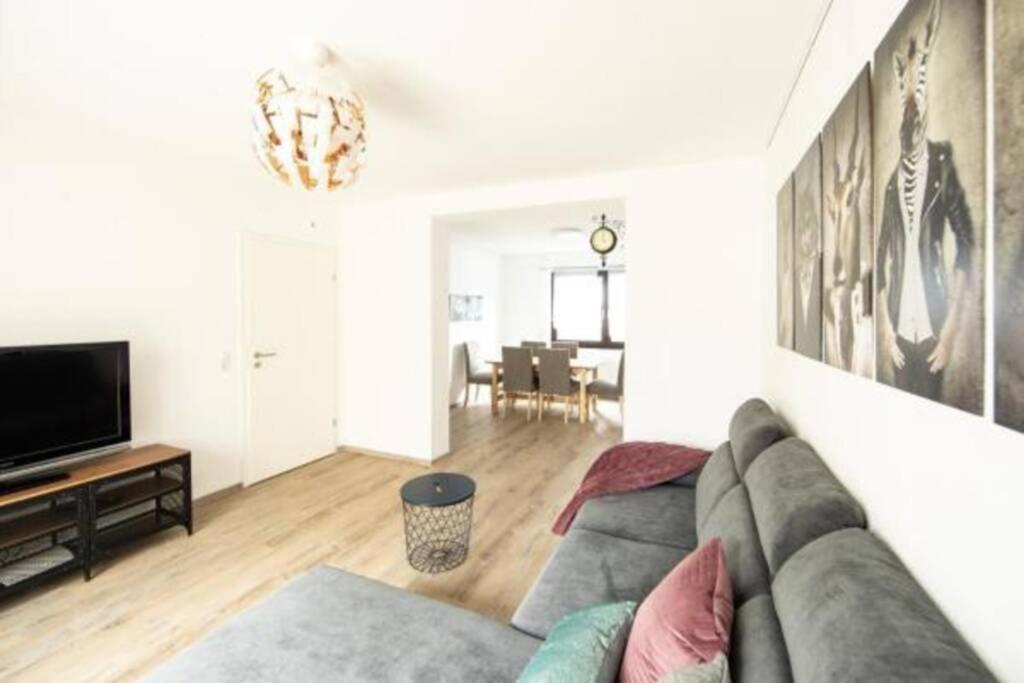 Vila Bruehl Mitte, Neu Renoviertes Haus Exteriér fotografie